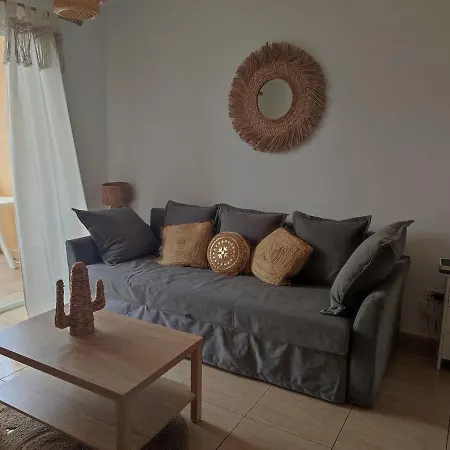 Carolina With Pool And Balcony! Apartament